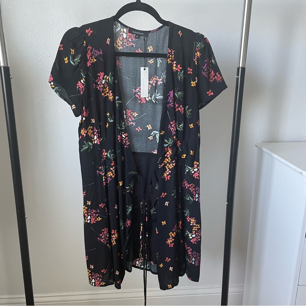 Olivaceous Black Floral Kimono